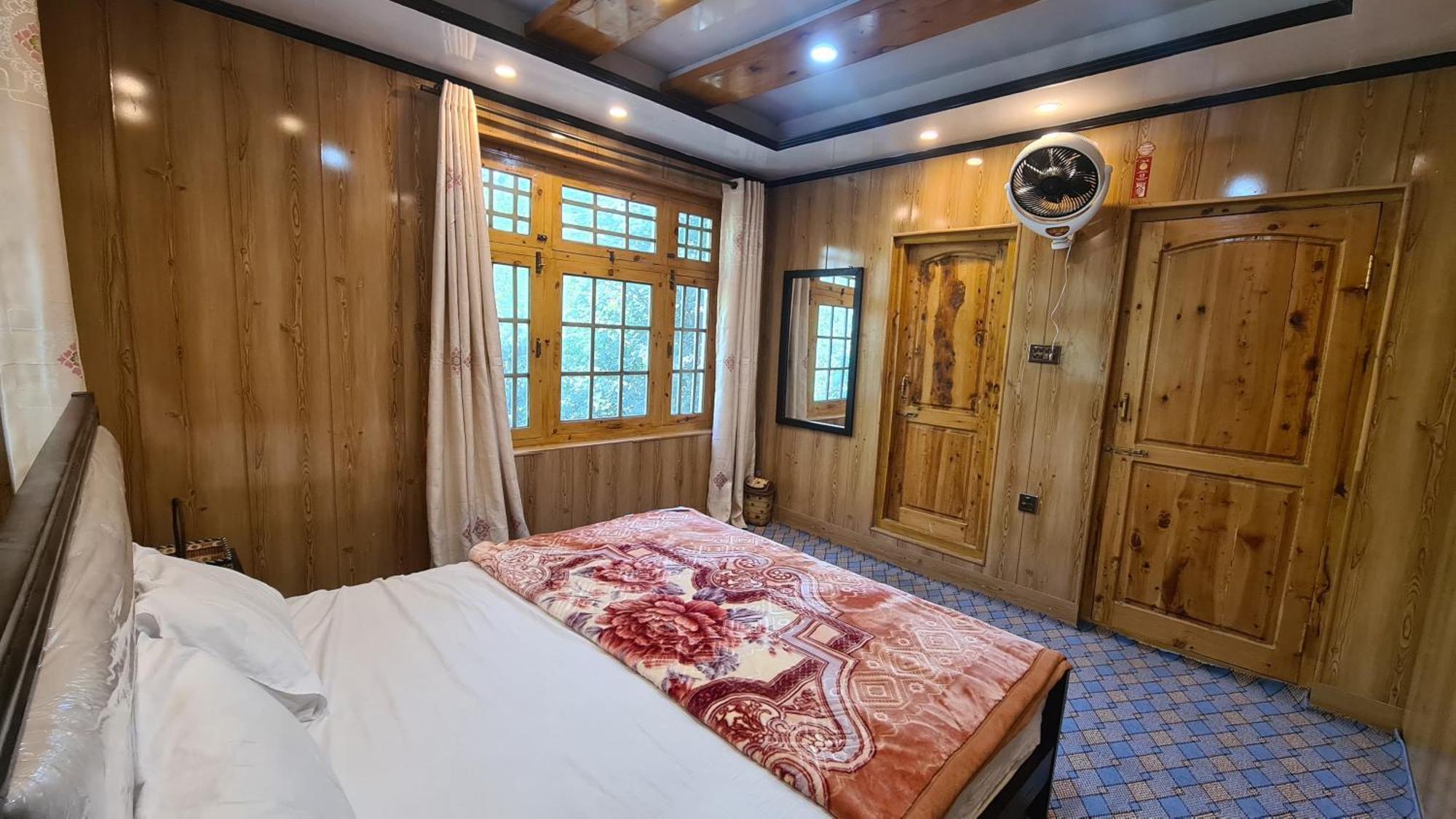 Rus Olive Lodge Skardu Quarto foto